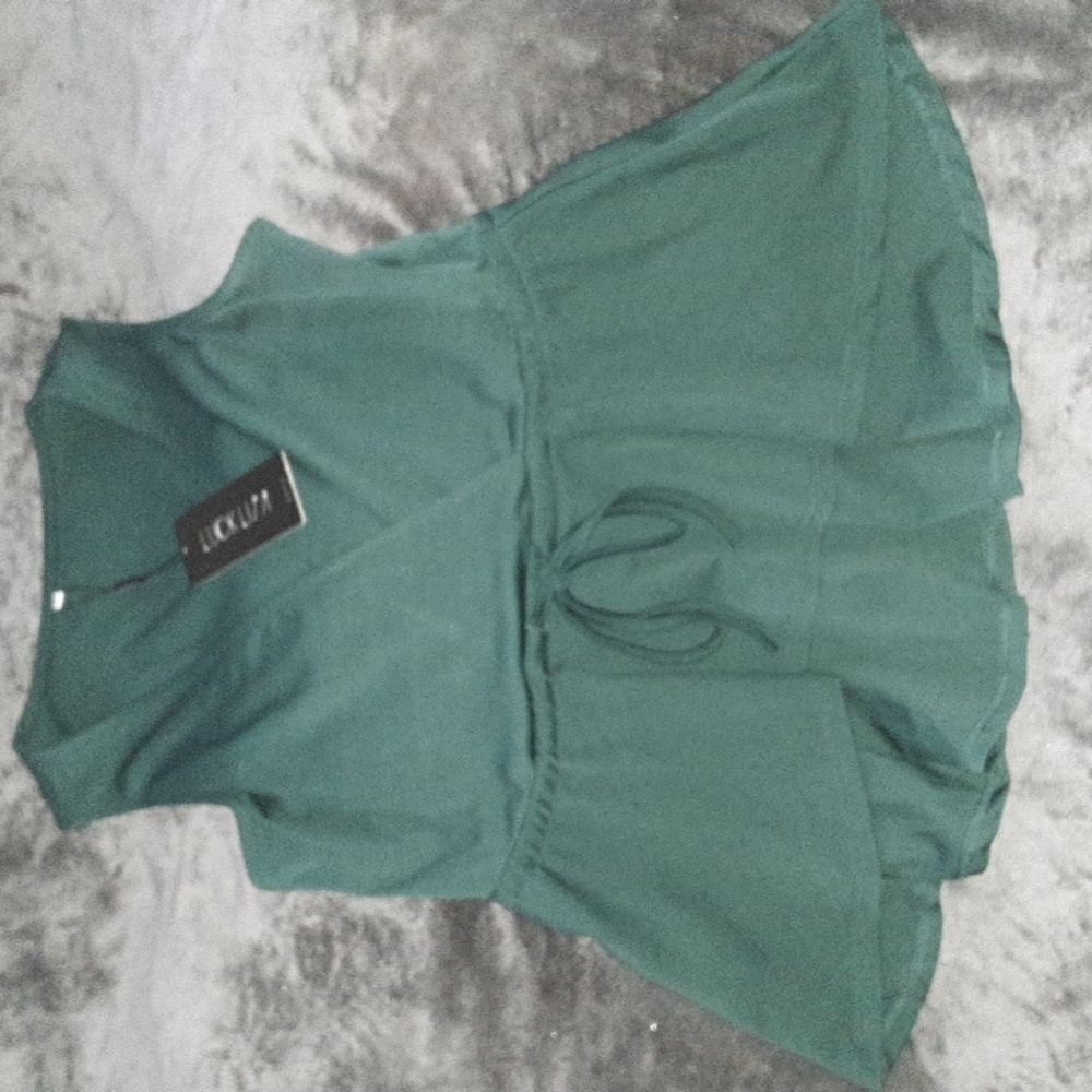 Look Lisa green size medium sleeveless top